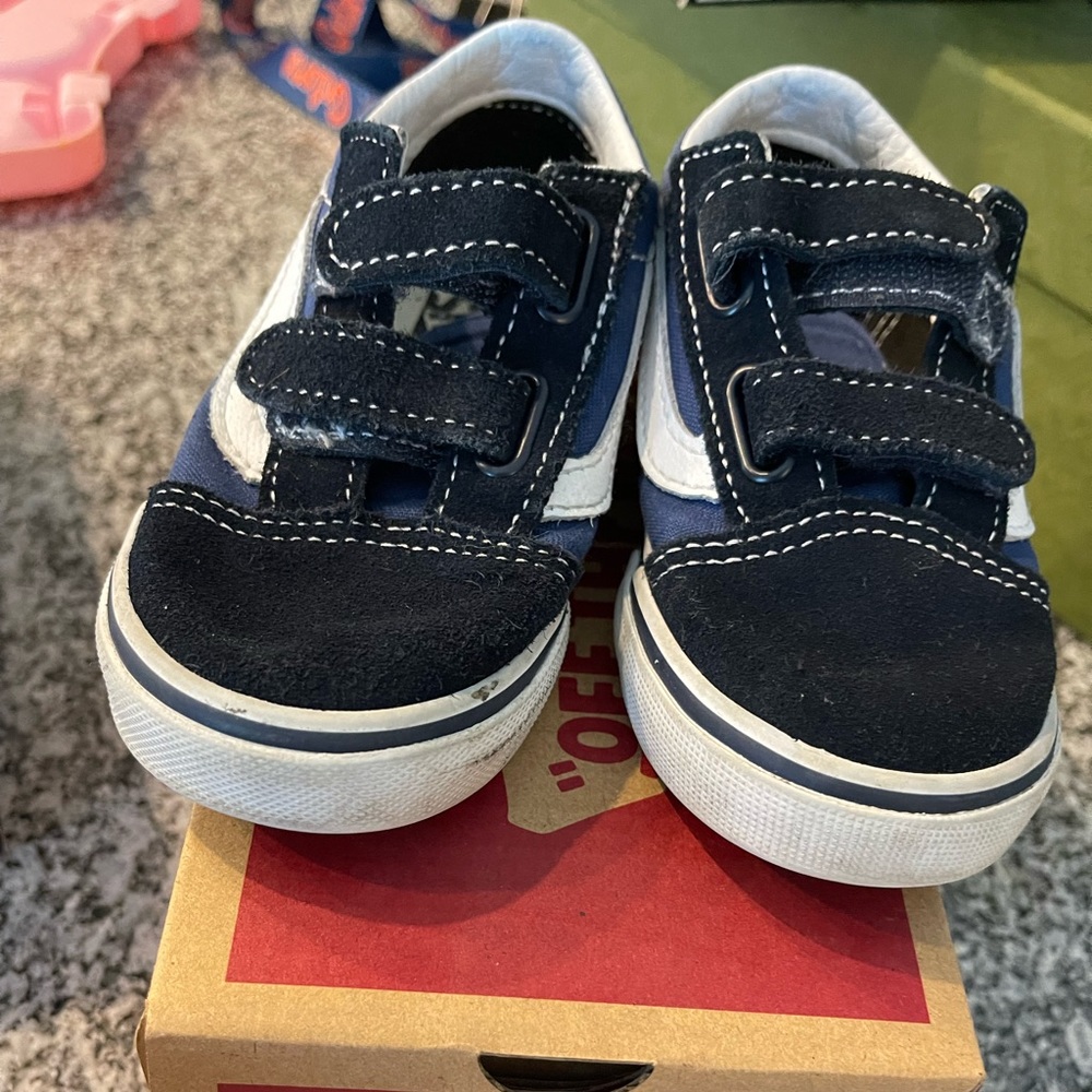 COPY - Toddler Vans